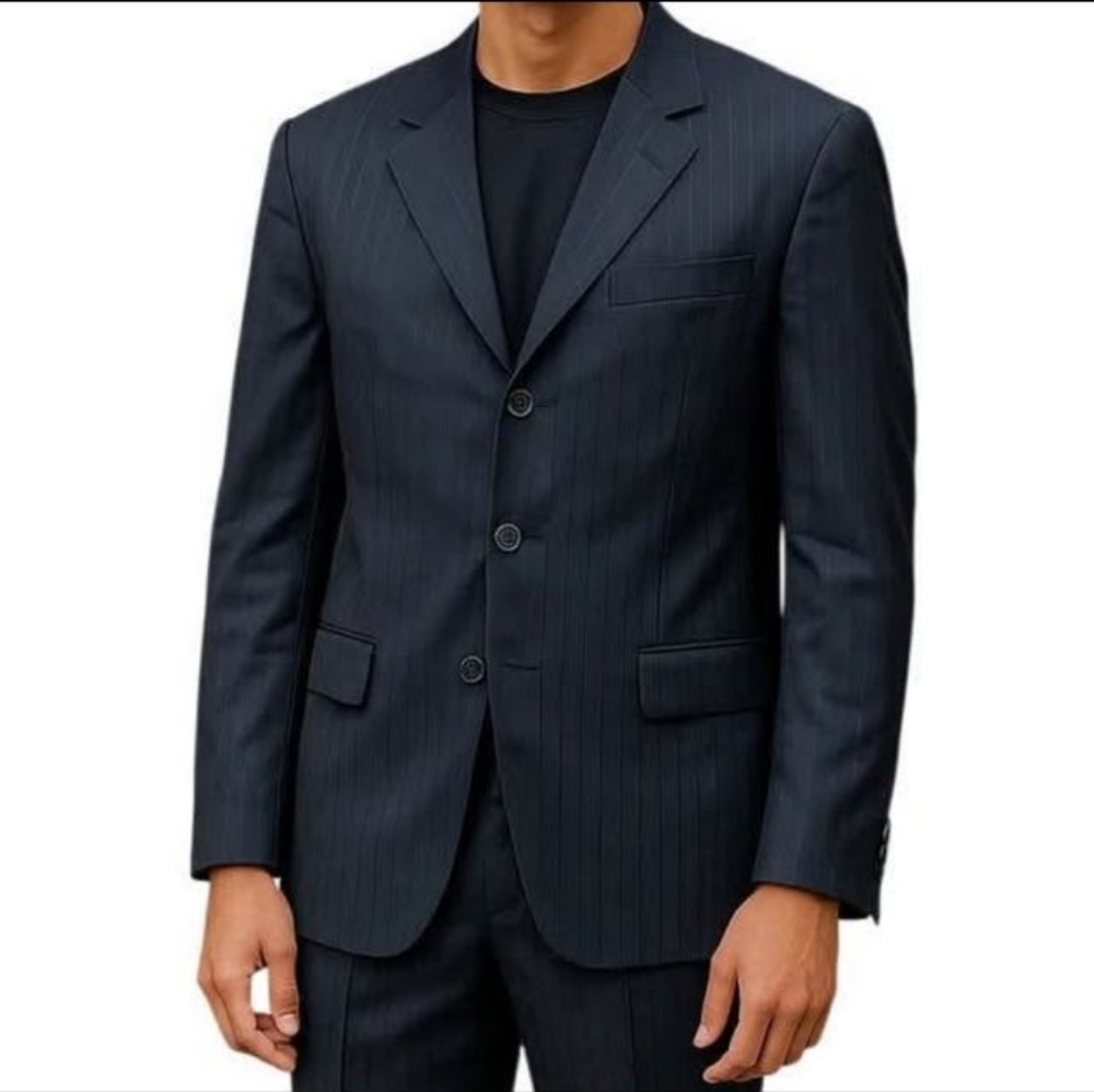 Vittorio, Dark Pinstripe Suit Color: Navy Blue Size 50/36 Excellent Quality